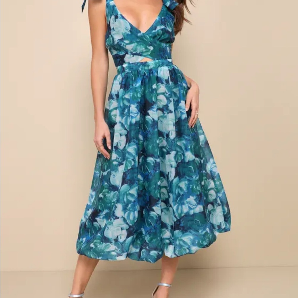 Lulu's Blue Floral Midi Dress